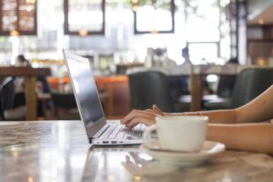 ビジネス英語を学ぶためのオンラインおすすめリソースは？