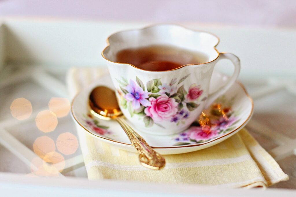 社会人が知っておくべき英語メールの書き方は？